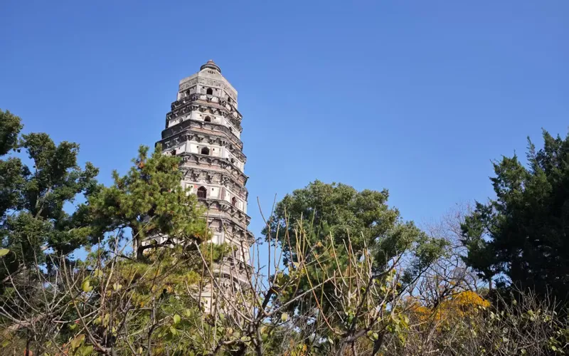 Сад Хуму (Сад Тигра-Рычания)